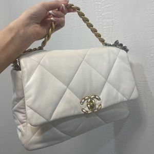 Chanel 19 Flap Bag Quilted Leather Large